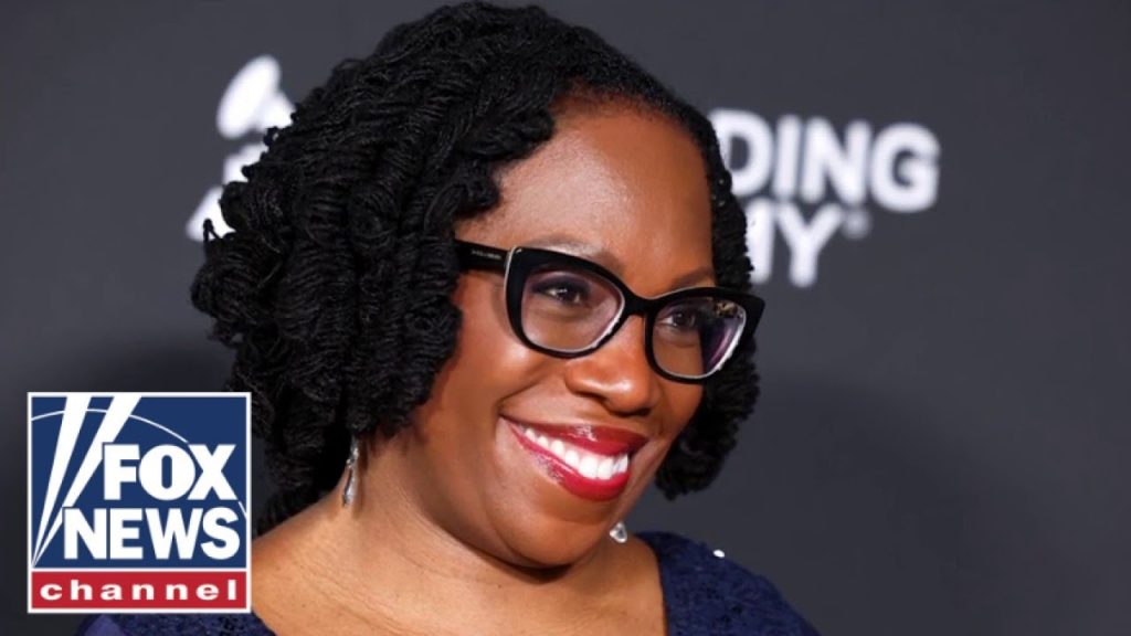 Liberal justice APPLAUDS anti-ICE rhetoric at the Grammys